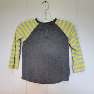 😎 Epic Threads‎ Gray and Yellow Long Sleeve Raglan Tee
